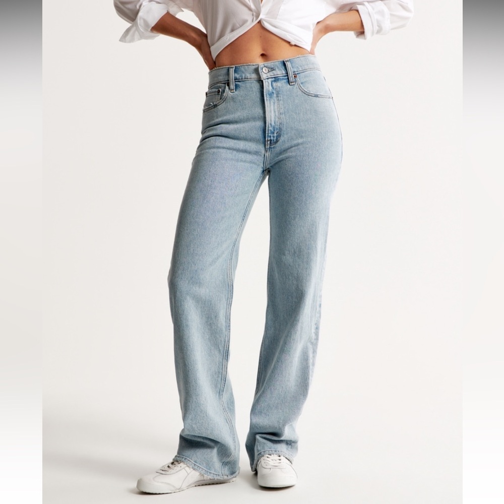 Abercrombie & Fitch The 90’s Relaxed Jean